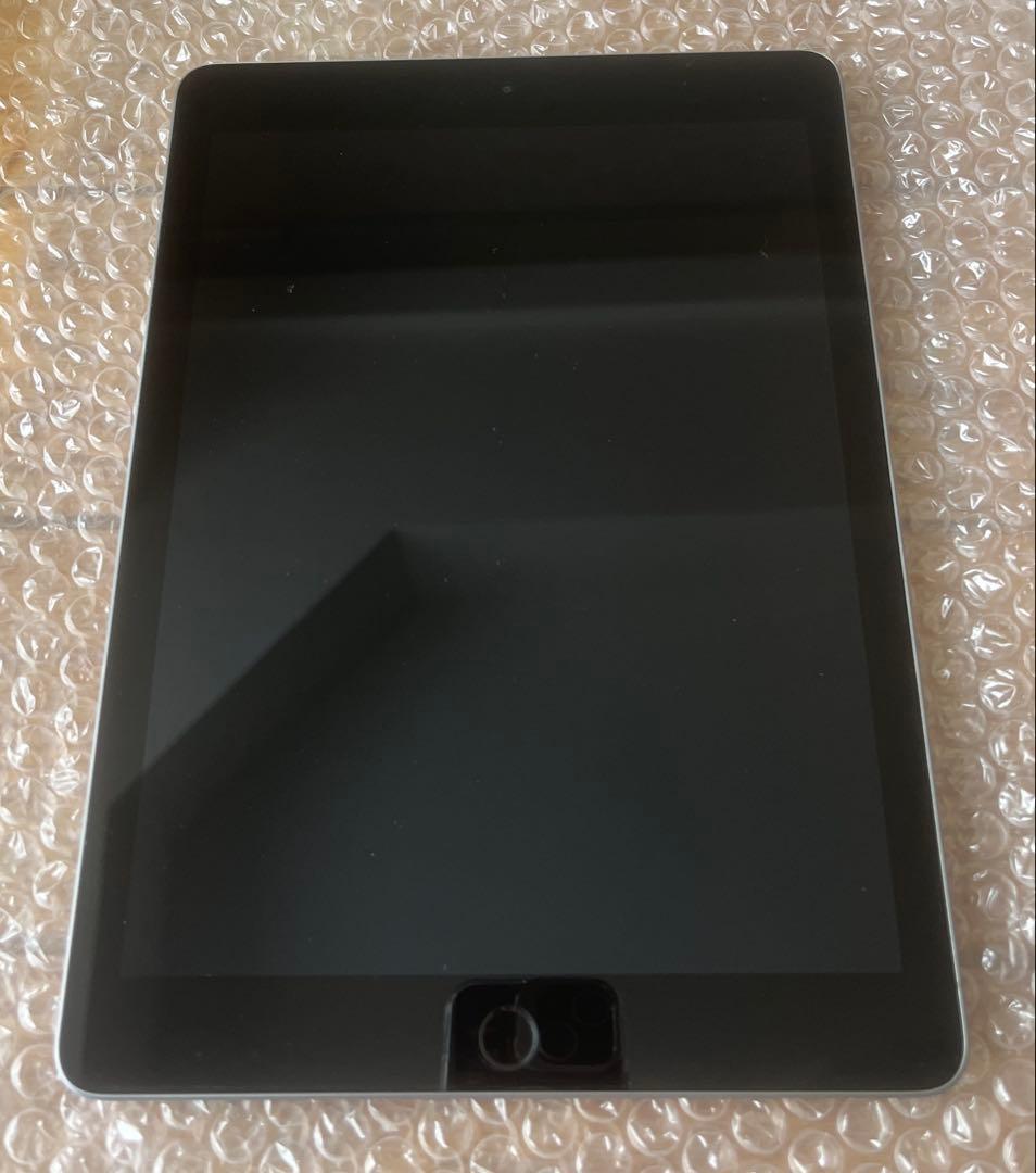 Apple iPad第6世代 9.7インチ Retinaディスプレイ 128GB