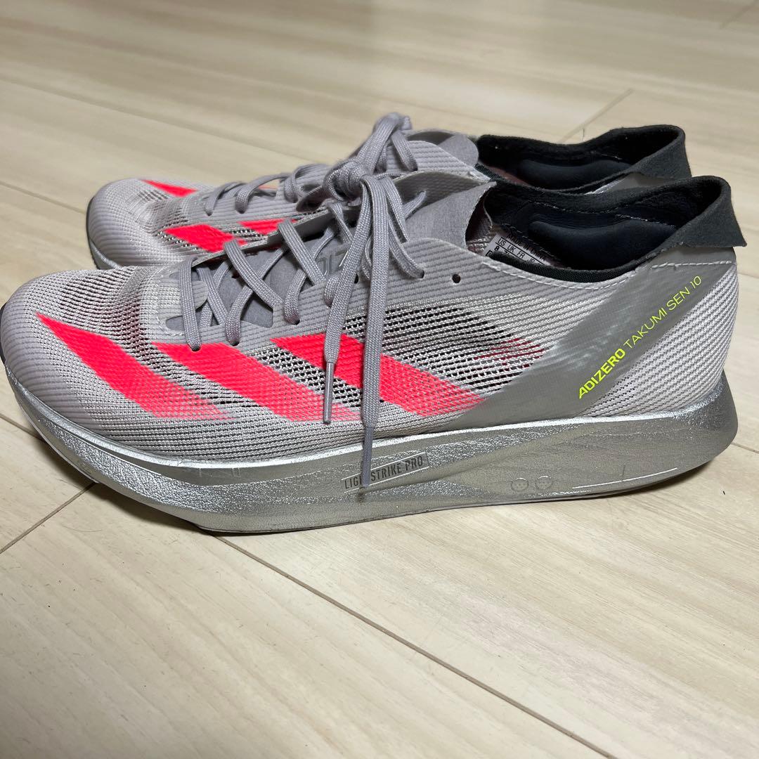 ADIZERO TAKUMI SEN 10 ランニングシューズ　26センチ