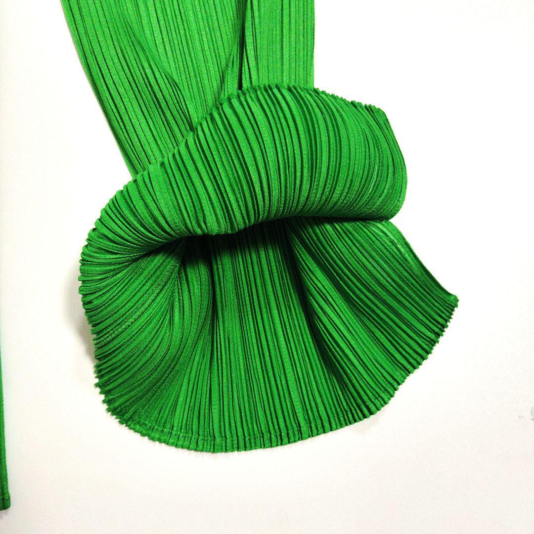 PLEATS PLEASE グリーン プリーツパンツ