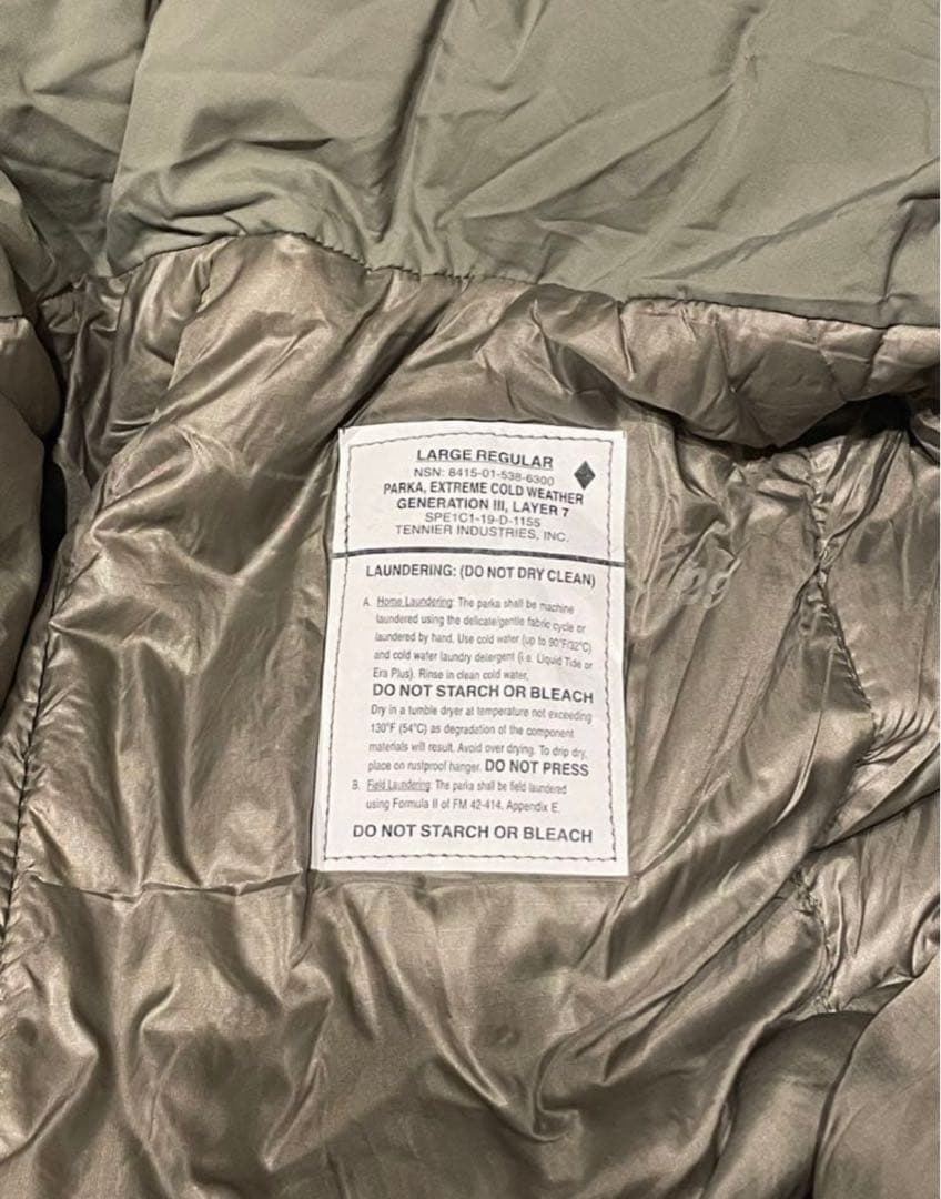 nobo　【数回着用のみ】米軍実物 ECWCS LEVEL 7 L-R