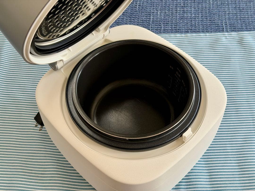 J*y様 BALMIDA THE Gohan K08A ホワイト【未使用の外釜・