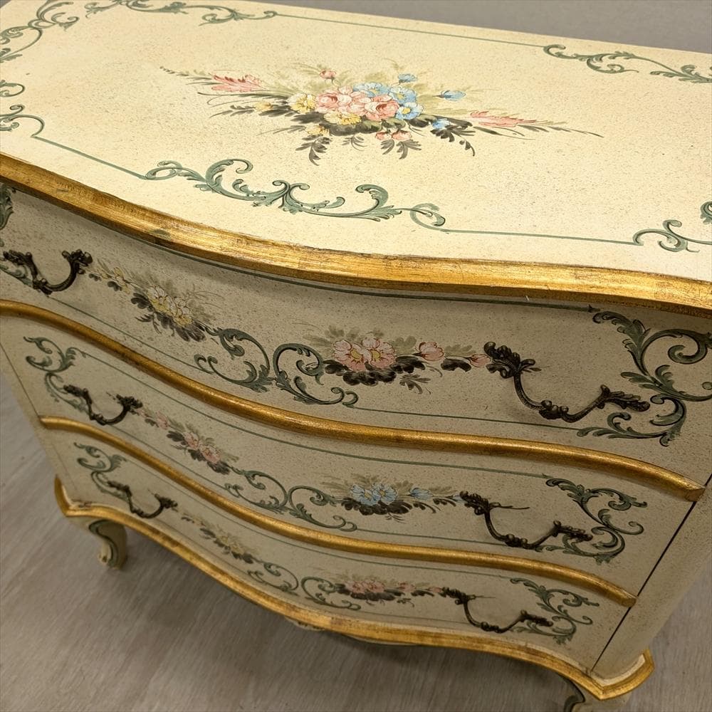 イタリア製　猫脚　リビングチェスト　ドロワー　チェスト　タンス　ペイント　B