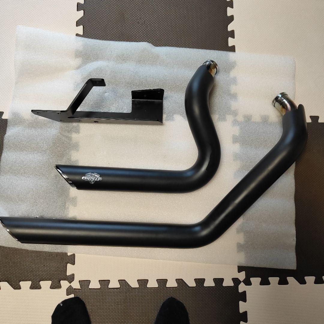 スポーツスター用 VANCE&HINES ショートショットスタッガード マフラー