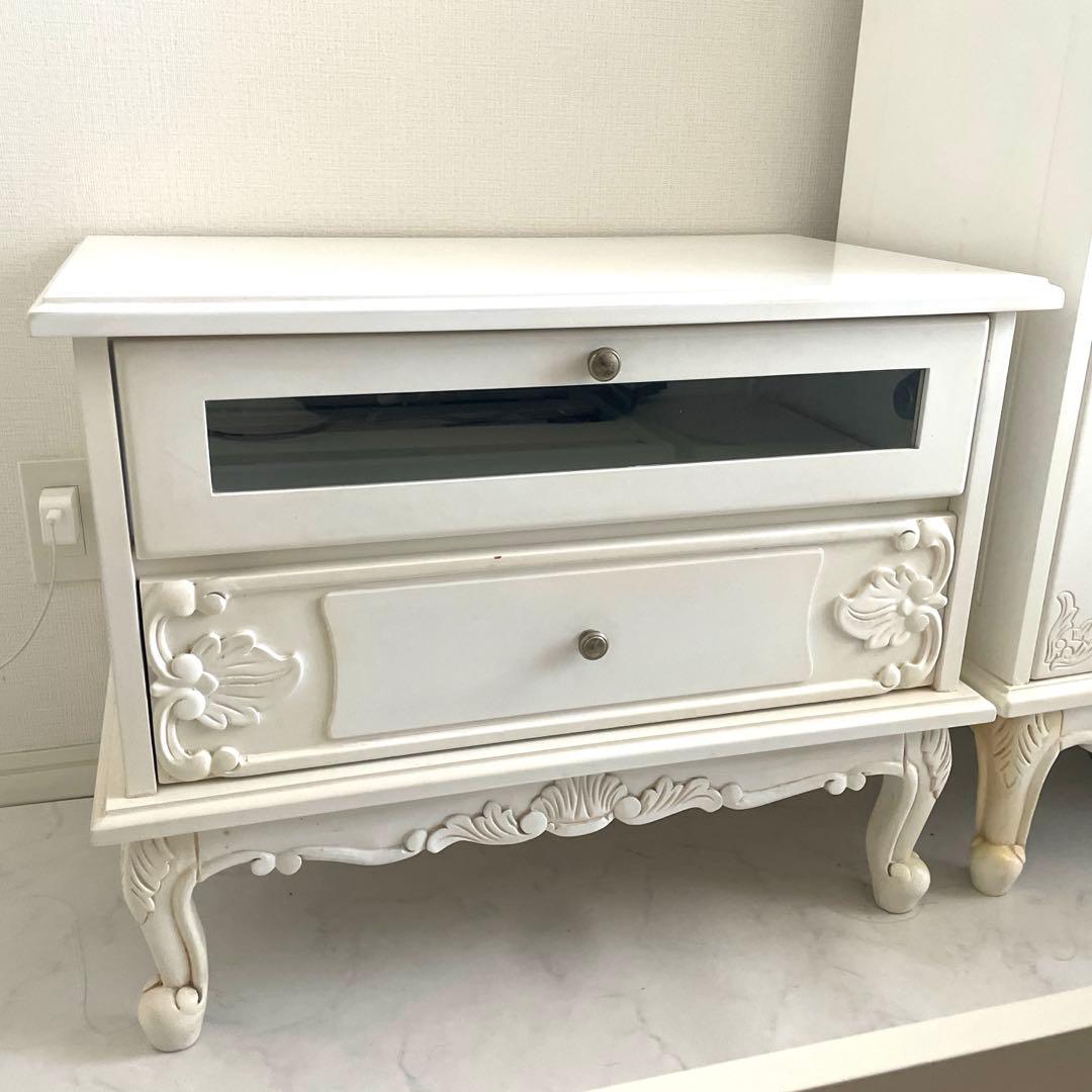 ロココ調　アンティーク　テレビ台　かわいい　ホワイト　猫脚 プリンセス 姫系家具