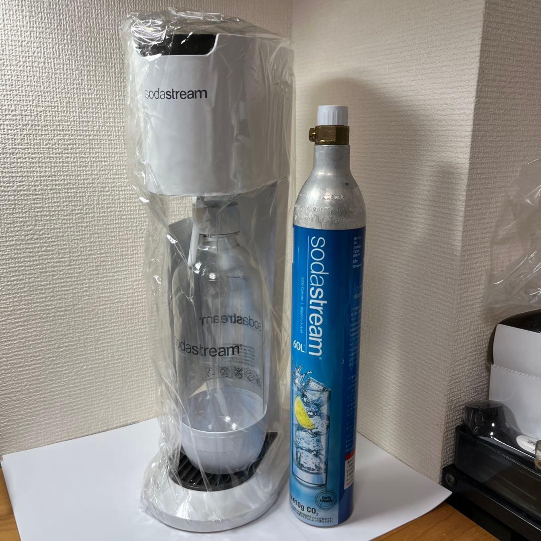 ソーダストリーム　本体　ボトル　シリンダー　三点セット