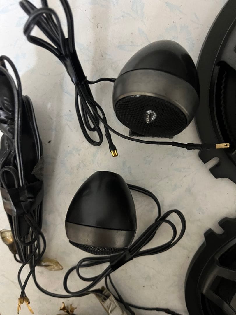 ALPINE パワードサブウーファー SWD-1600+ DLX-FT17S