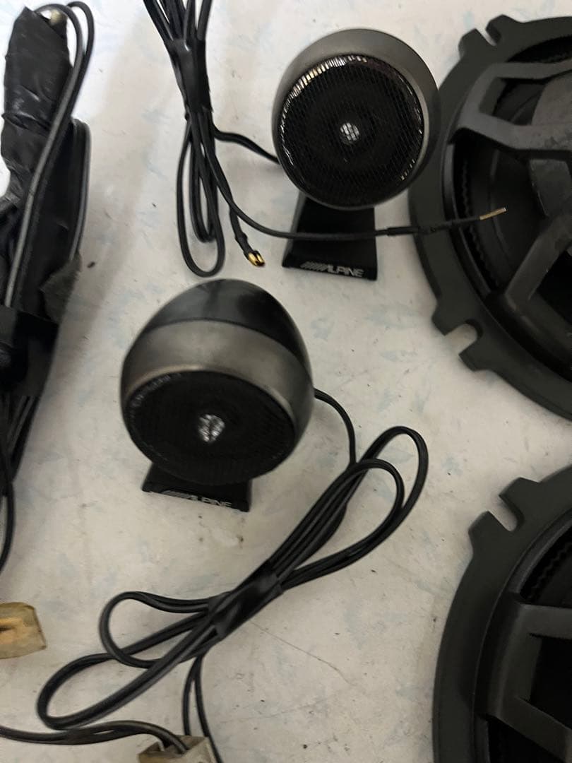 ALPINE パワードサブウーファー SWD-1600+ DLX-FT17S