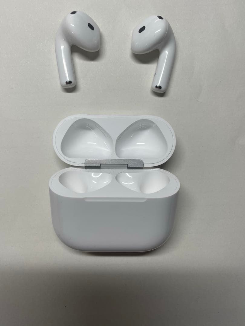 AirPods4 ANC（アクティブノイズキャンセリング搭載）