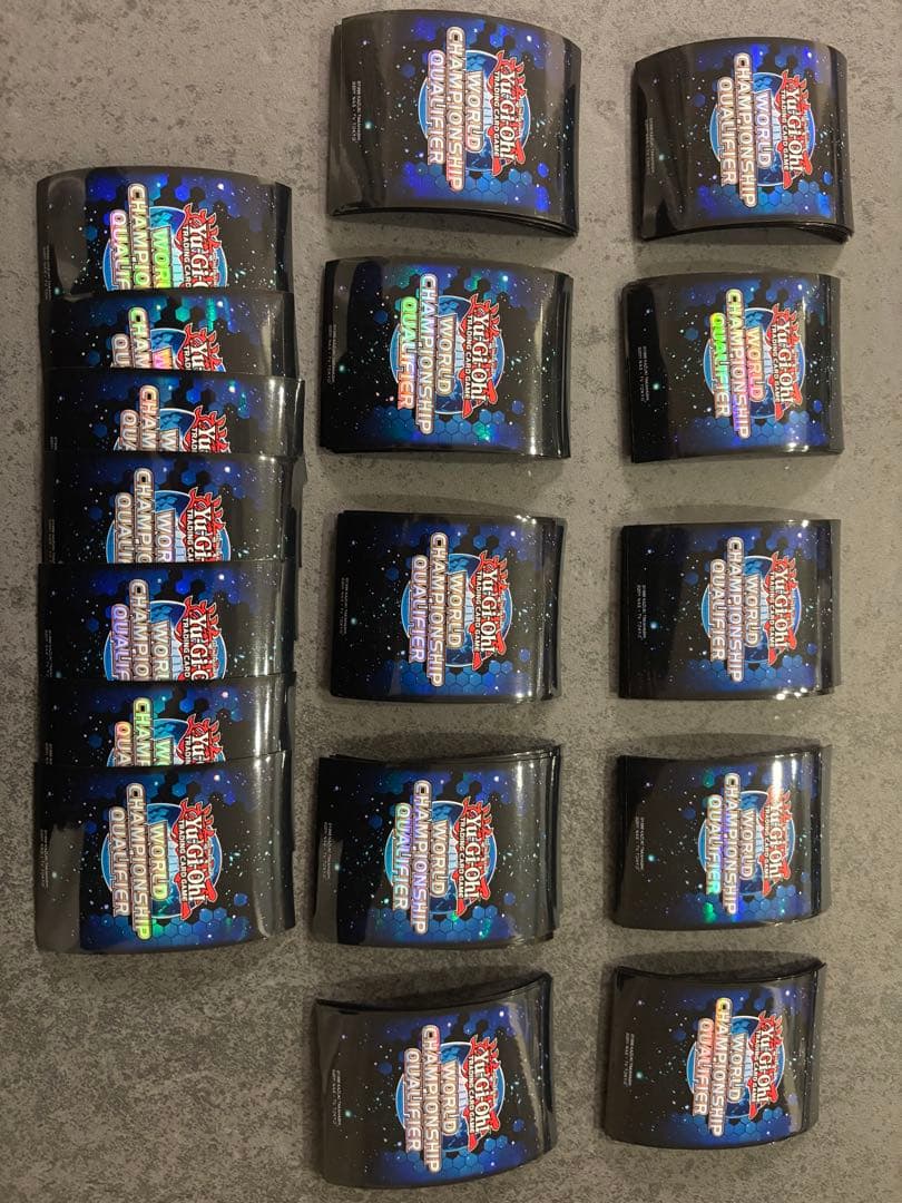 遊戯王WCQ 2012 スリーブ　青