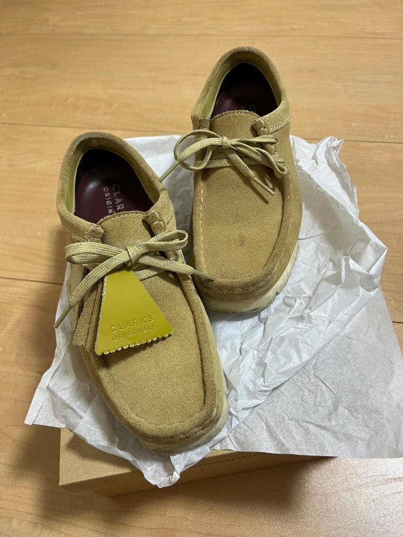 クラークス　ワラビーゴアテックス25センチ