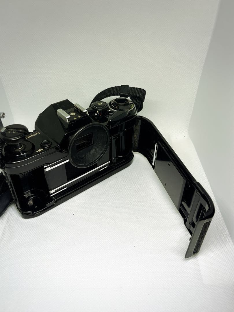 Canon AE-1 ブラック 動作確認済 シャッター・露出計OK フィルム一眼