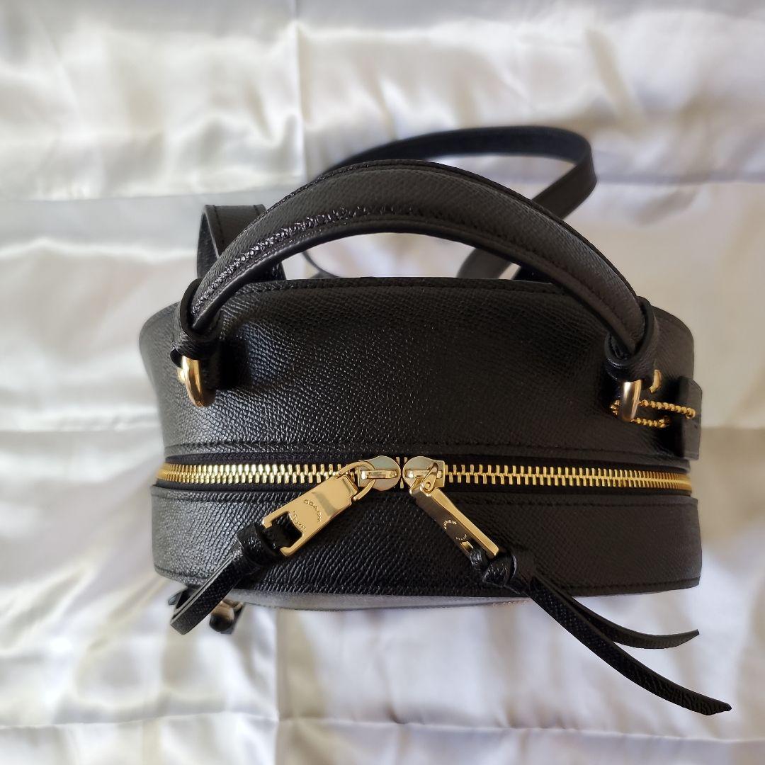 COACH ブラックレザーリュック