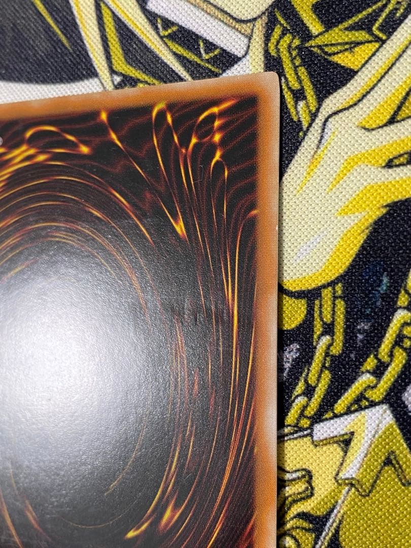 遊戯王 墓守の司令官 英語版 レリーフ 1st