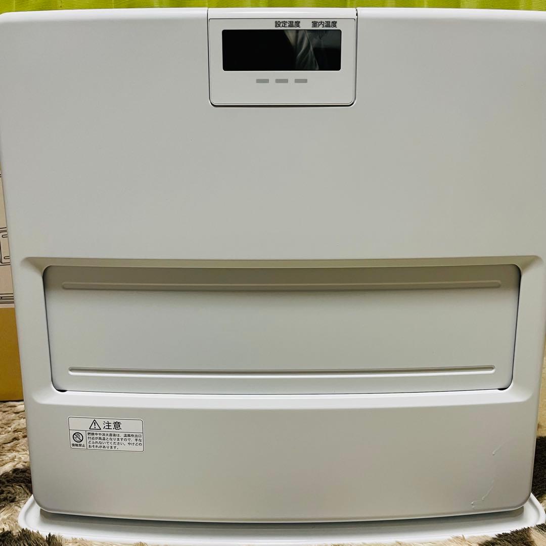 美品 CORONA FH-VX5724BY-W 20畳 石油ファンヒーター