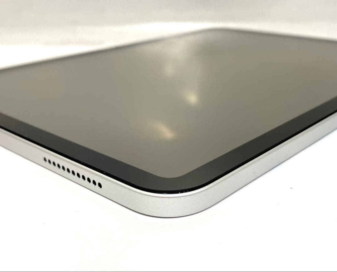 iPad A16 128GB シルバー Wi-Fiモデル バッテリー100％