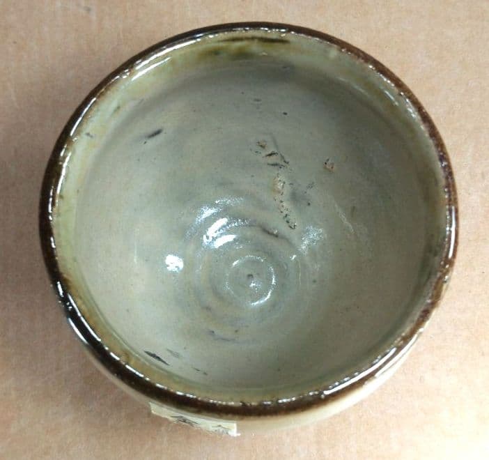 【本物保証】金城次郎 古酒呑(魚紋クース呑) 共箱 栞 人間国宝 壺屋焼 壷屋焼