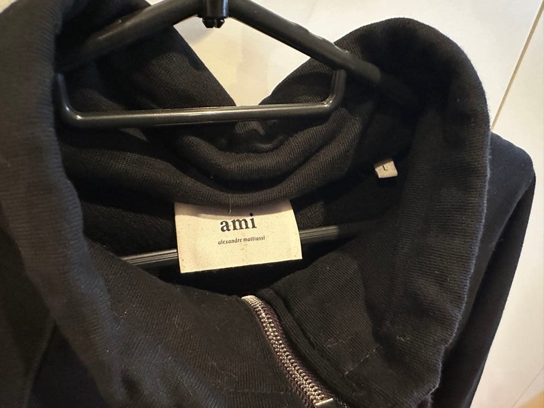 【美品】AMI PARIS アミパリスハーフジップスウェット