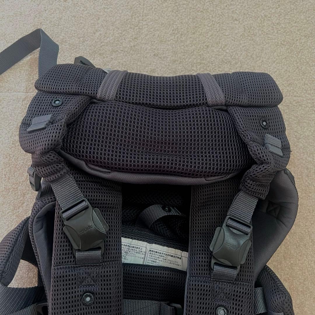 美品 Aprica アップリカ ラクリス ベビーキャリア 抱っこ紐