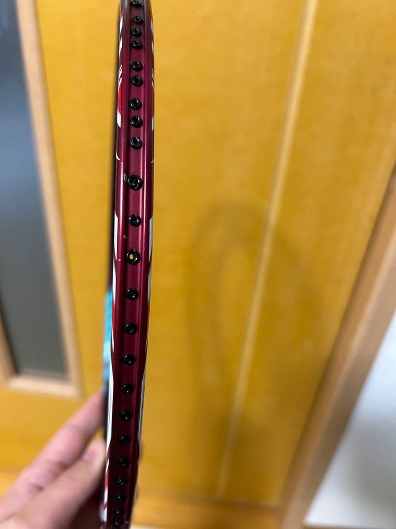 やち君ヨネックス　アストロクス100zz クレナイ　4UG5