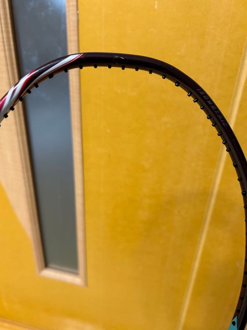 やち君ヨネックス　アストロクス100zz クレナイ　4UG5