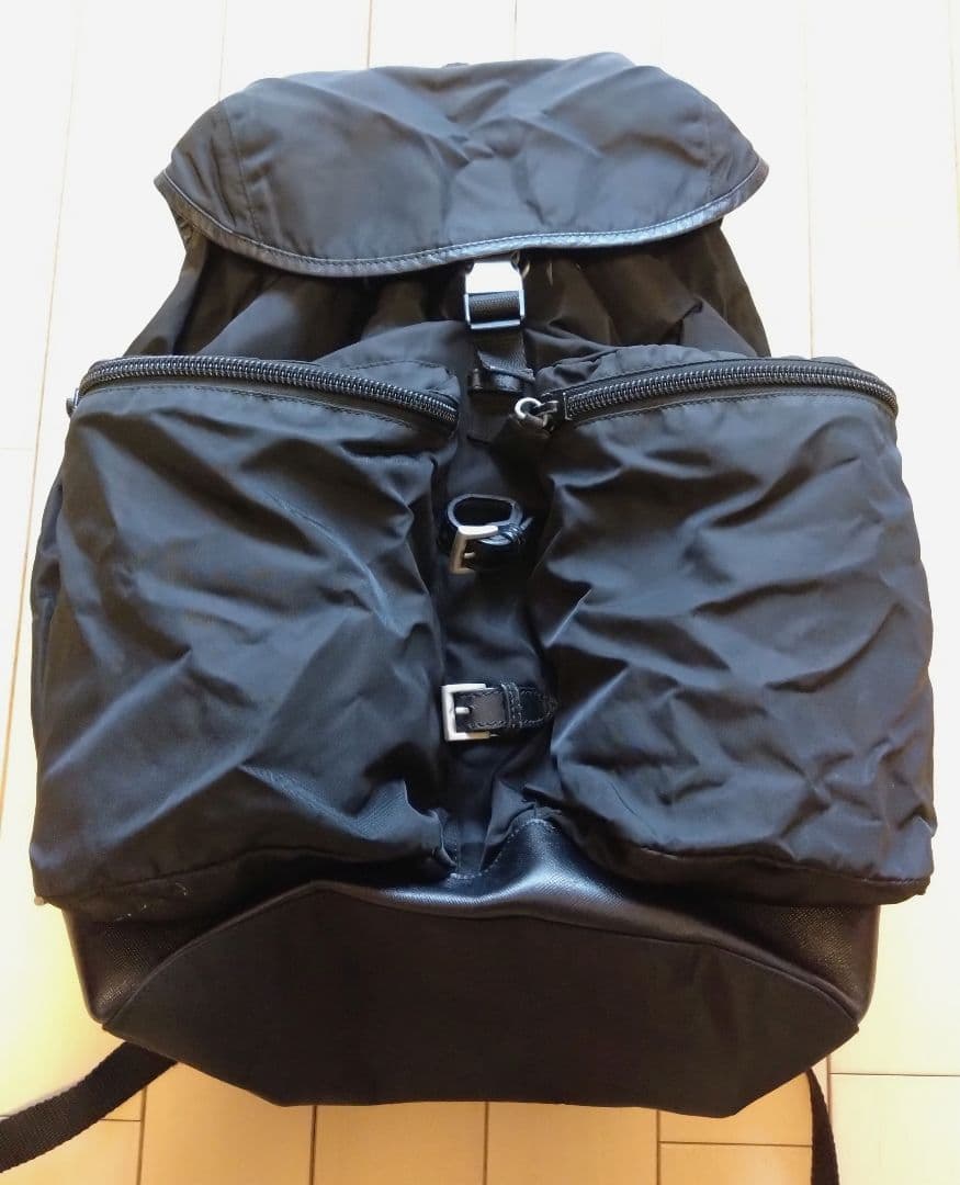 PRADA プラダ リュック 黒