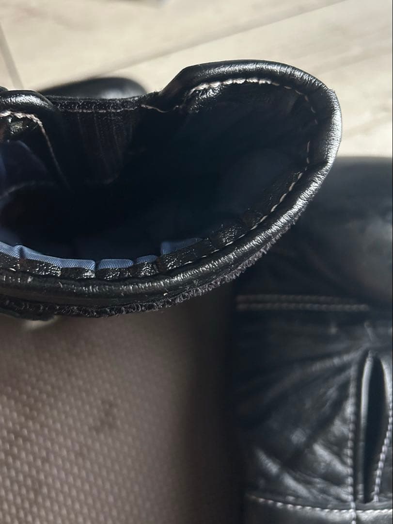 【美品】Winning ボクシンググローブ 黒　8oz