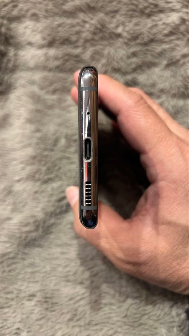 au Galaxy S20 5G SCG01 コズミックグレー　本体のみ