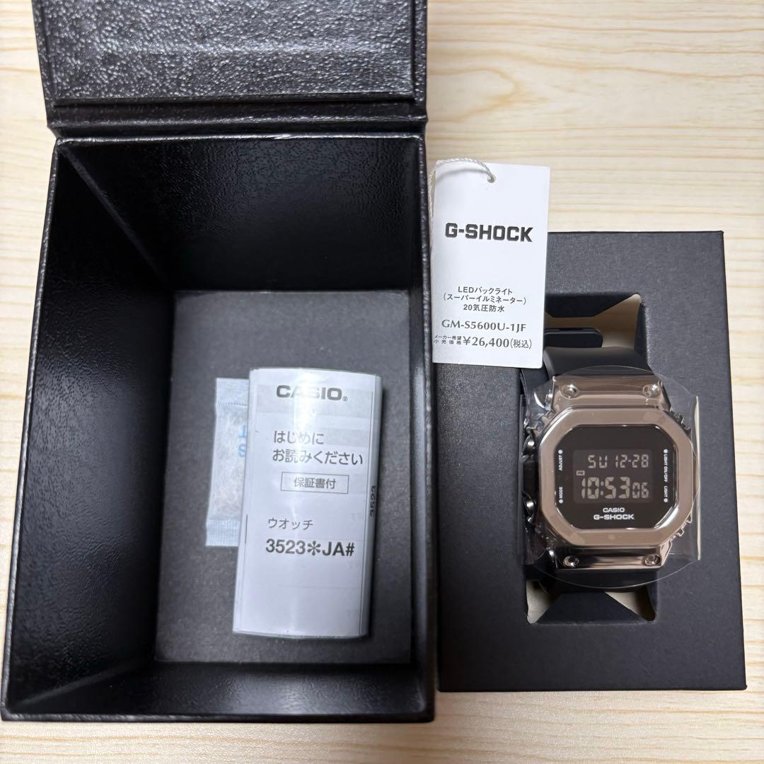 G-SHOCKコンパクトサイズ メタルカバードシリーズGM-S5600U-1JF