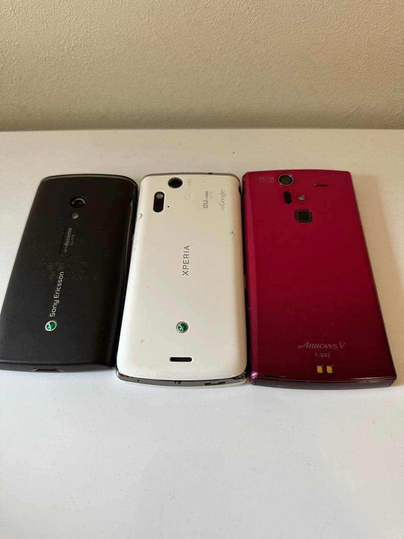 スマホ本体　ガラケー　ジャンク品　動作未確認