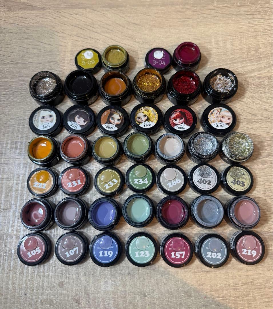 ジェルネイルカラー，パーツまとめ売り