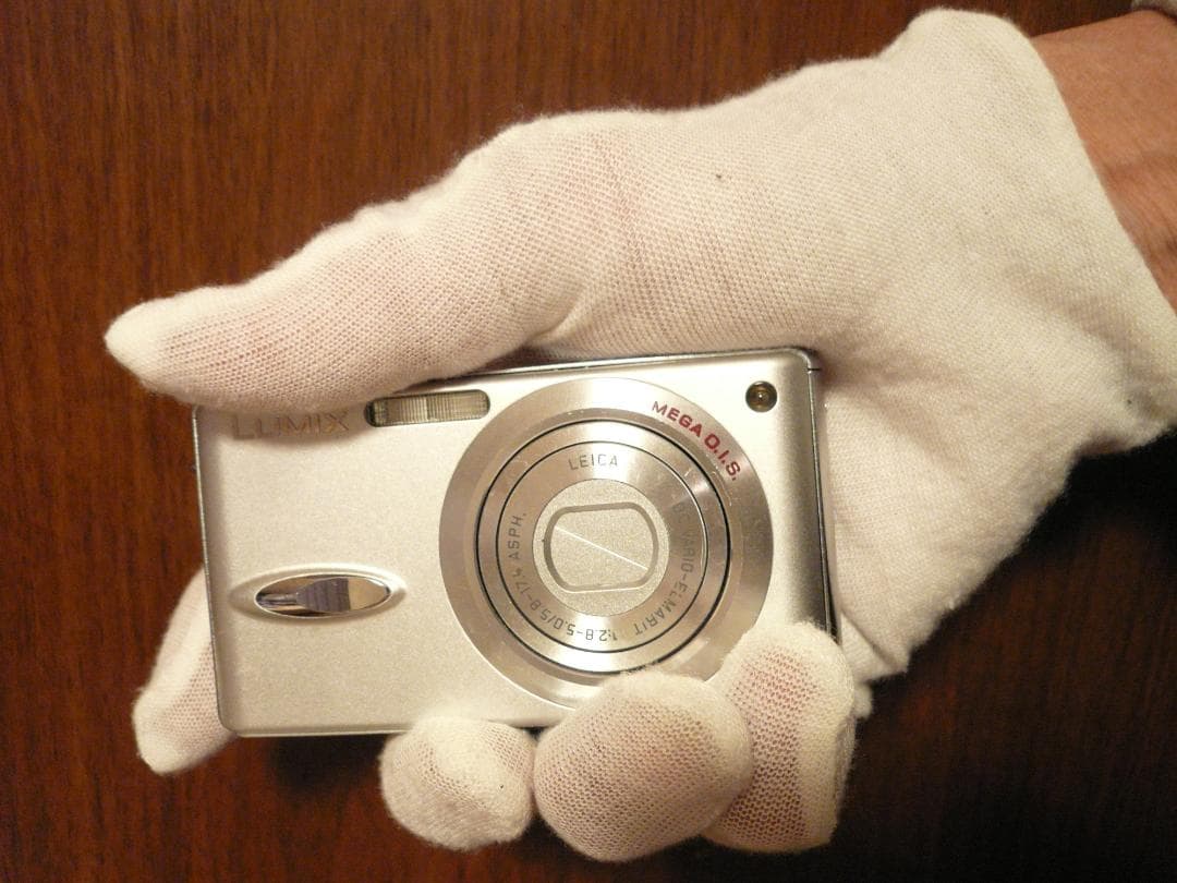 LUMIX★DMC-FX8⭐️美品❤️完品(箱が無いだけ)⭕️安心の実働品