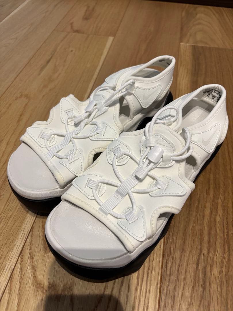 NIKE ナイキ　エアマックスココ　24.0