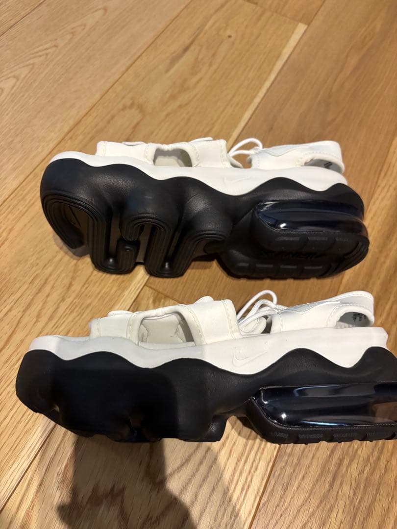 NIKE ナイキ　エアマックスココ　24.0