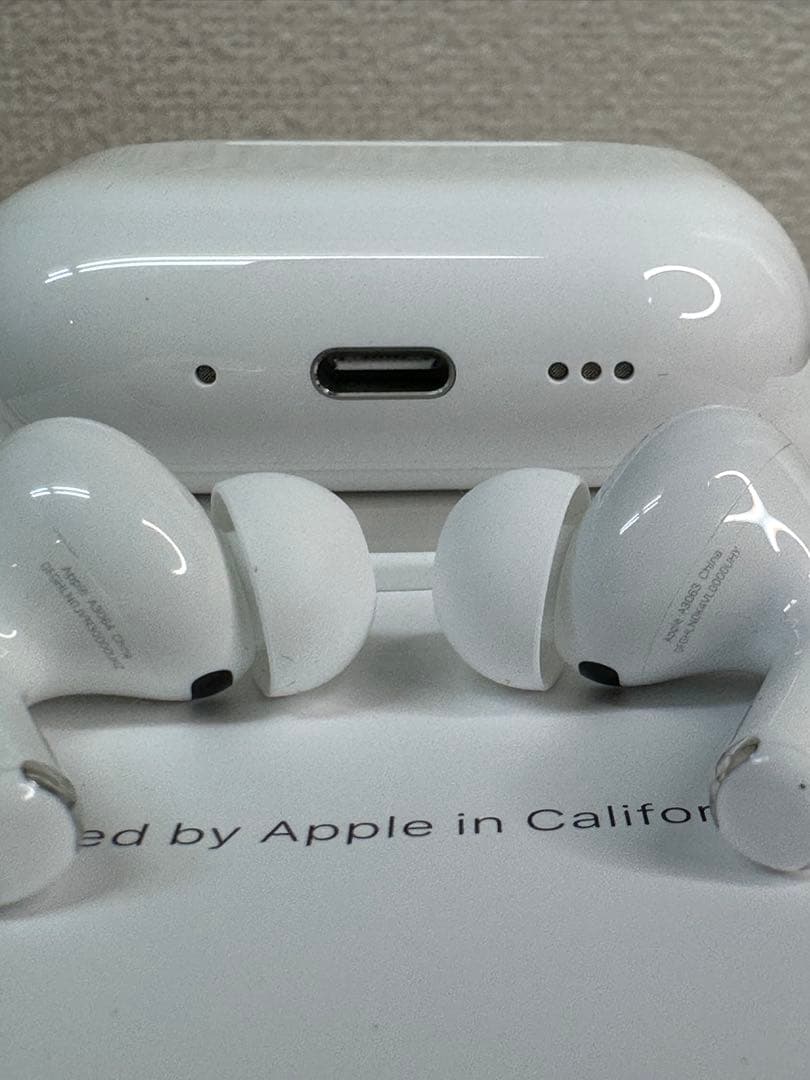 【ほぼ未使用】AirPods Pro 3 MFHP4J/A F33CY