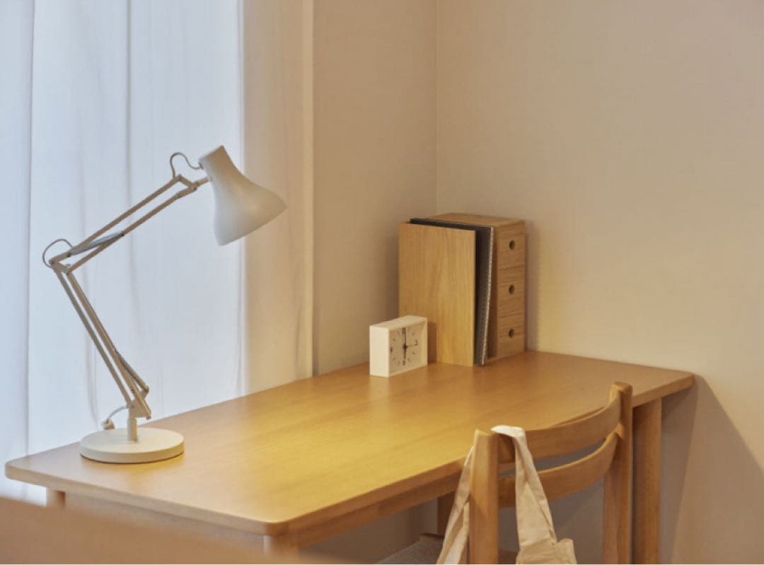 ☘️セール⭐️美品⭐️上置き棚付き⭐️廃盤希少⭐️オーク無垢材デスク 引出・足元棚付⭐️無印