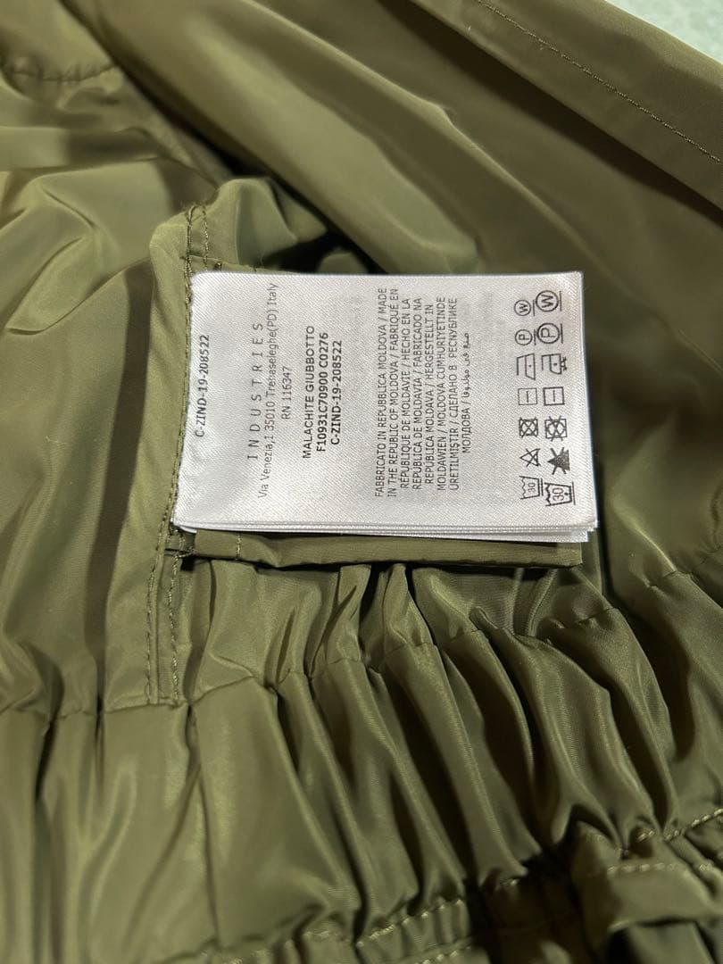 モンクレール　コート