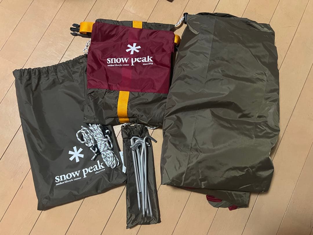 ＊ peak スノーピーク ライトタープペンタシールド 1〜2人用