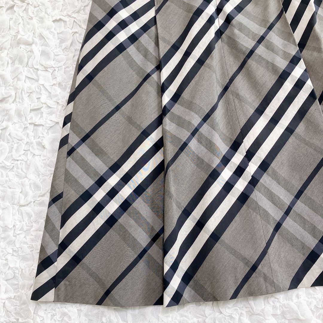 【美品】バーバリーロンドン　ノースリーブワンピース　メガチェック　ベルト　44