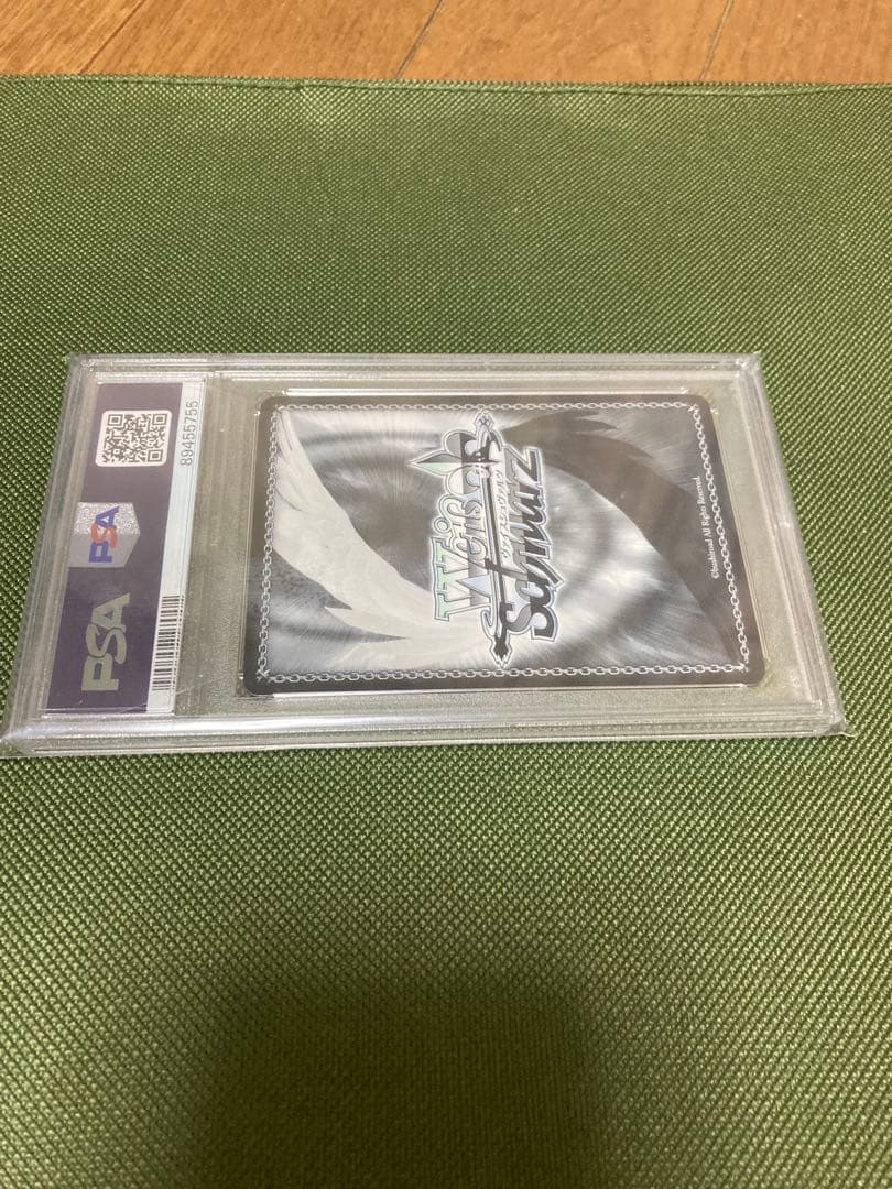 桜島麻衣　積み重なる思い出　箔サイン　PSA10