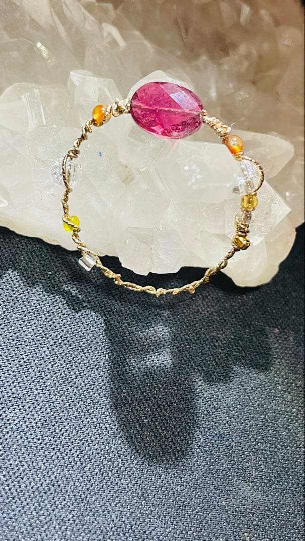 9月20日紫音 お取り置き品❗️魔術✨輝きが別格❣️宝石ピンクトルマリンワイヤ