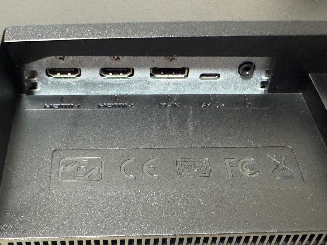 BENQ EW3270U 4k モニター　32インチ