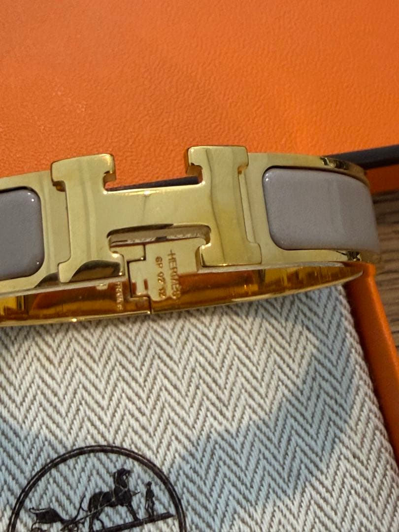 HERMES クリックH PMサイズ