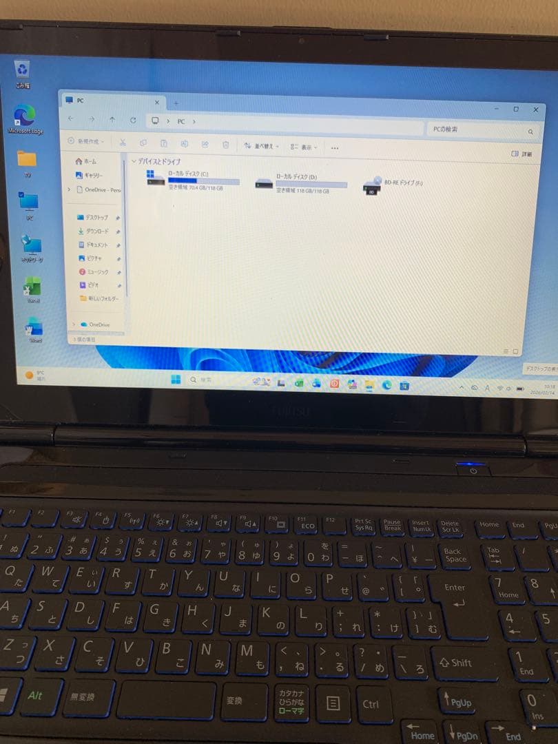 富士通タッチパネルi5/16/SSD新品256GB office2024