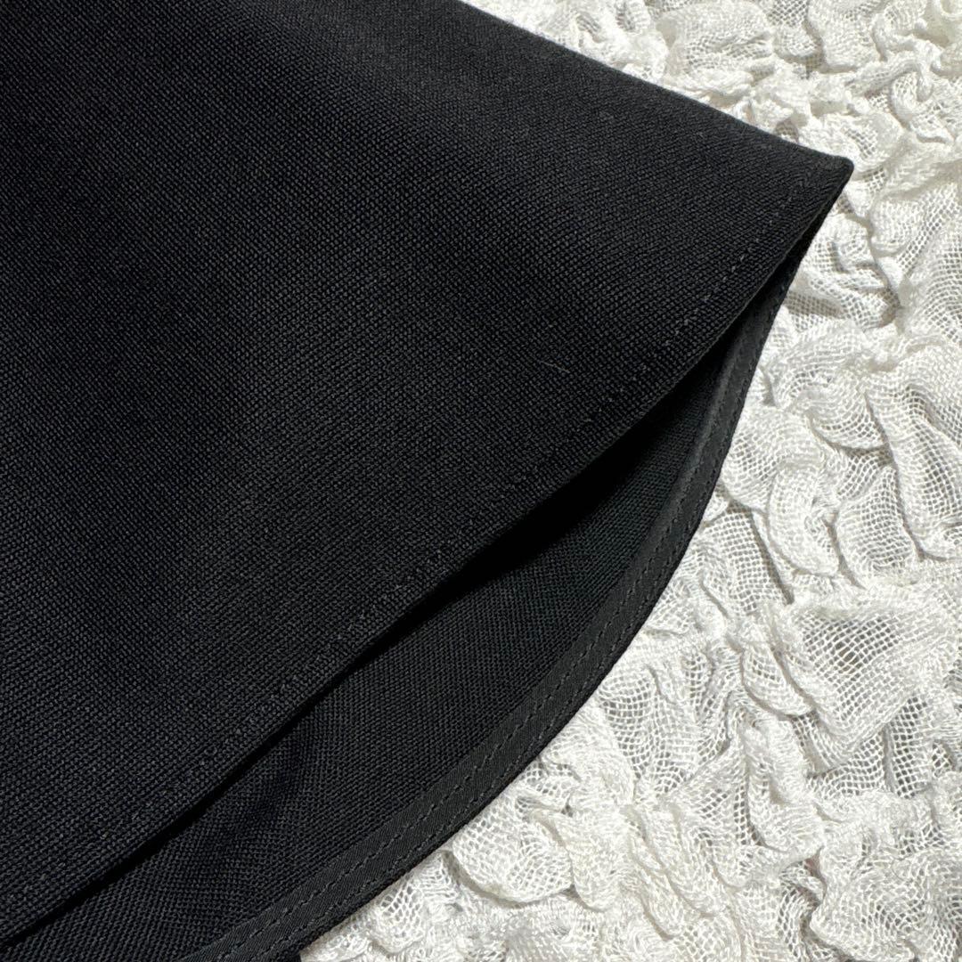 美品　フェティコ 5万円　立体 フリル ミニ スカート　黒　日本製　光沢　可愛い