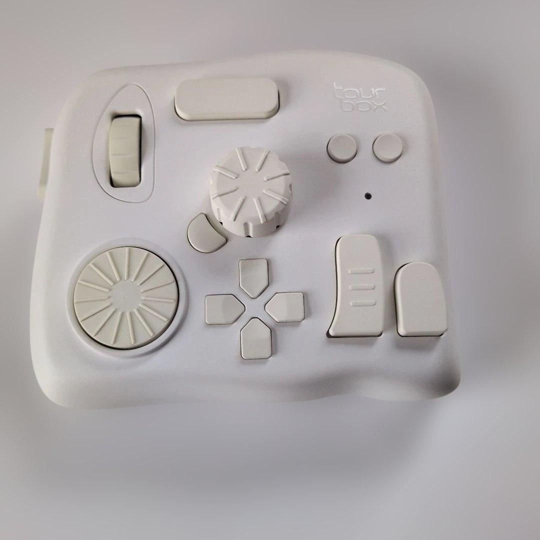 Tour Box Eliteホワイト