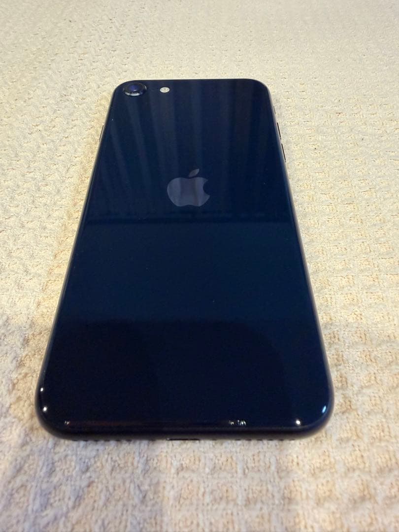 Apple iPhone SE3 ミッドナイトSIMフリー 64GB