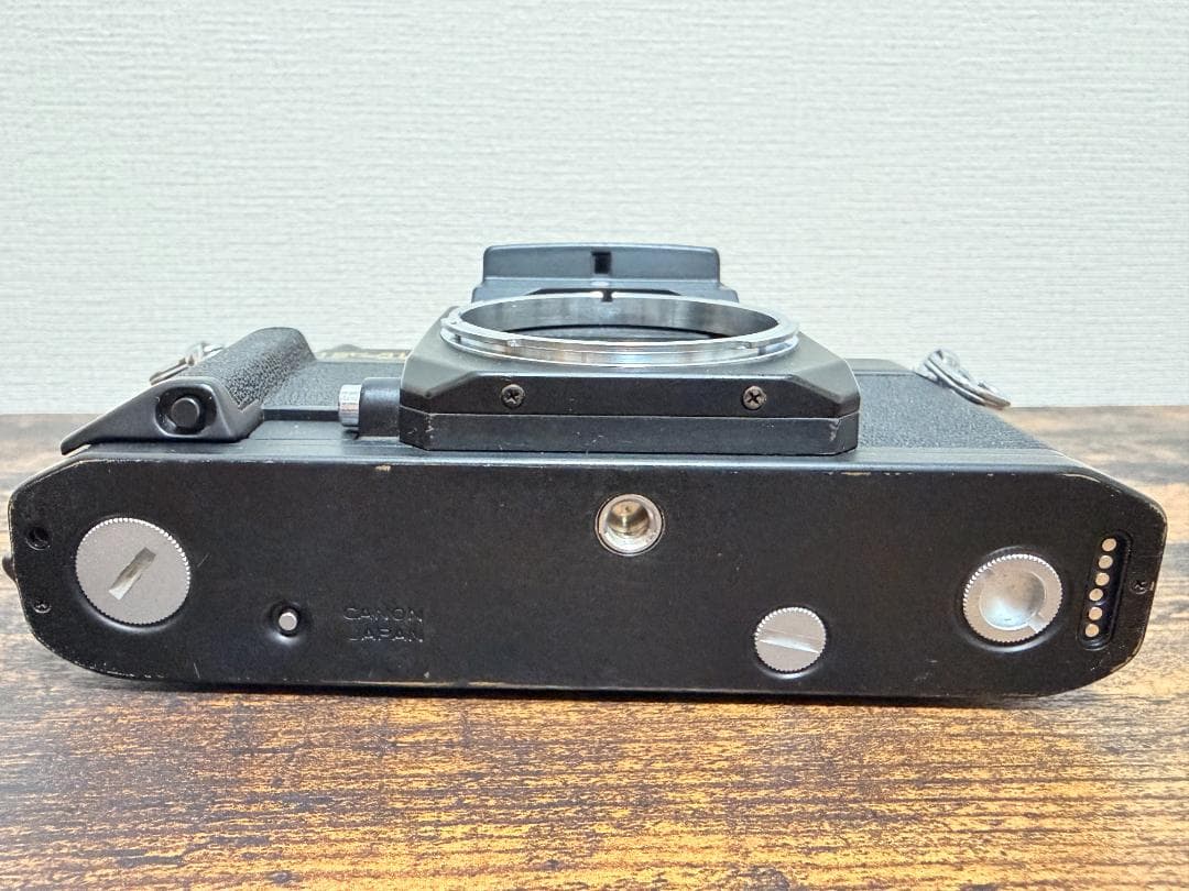 ☆美品☆Canon キヤノン New F-1 一眼レフカメラ