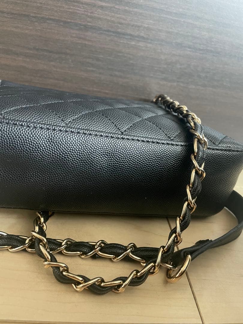 ブラック キルティングショルダーバッグ