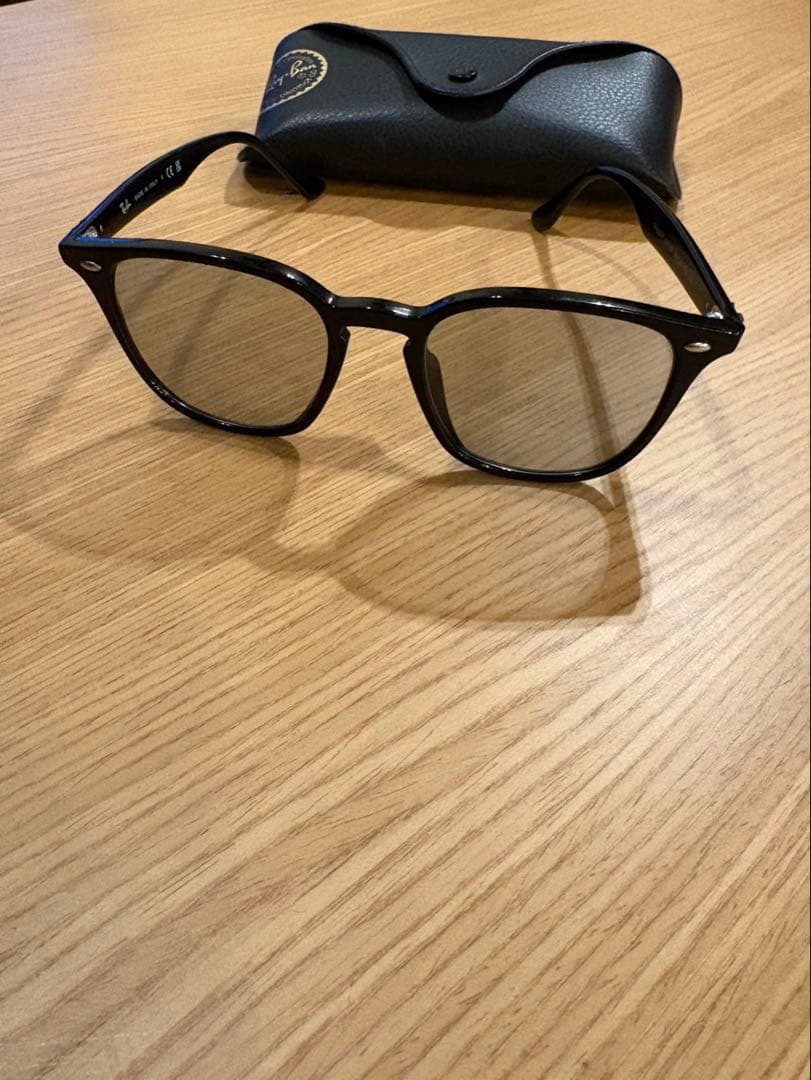 レイバン　RB4258F 601/87