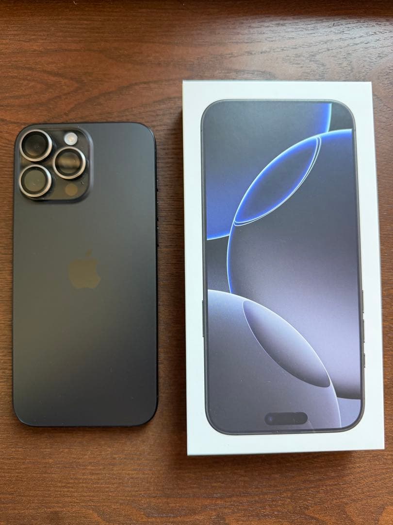 iPhone16 Pro Max ブラックチタニウム SIMフリー